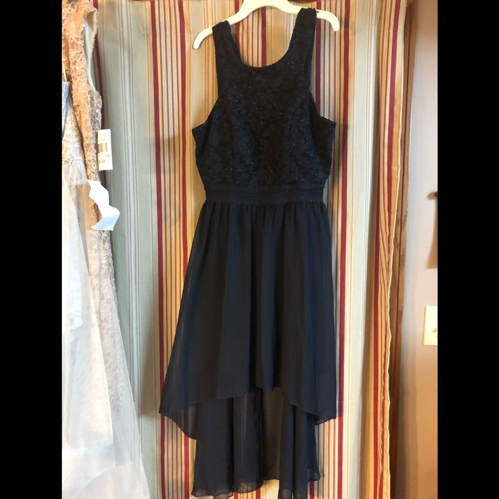 Speechless navy formal gown